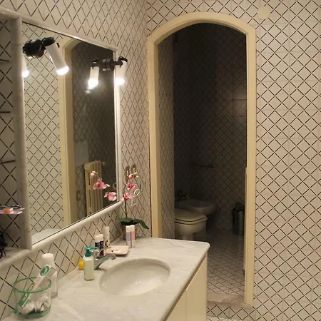 Stendhal 14 4* Naples