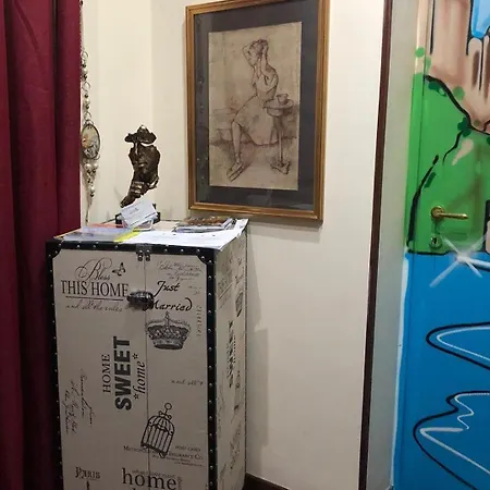 Stendhal 14 בית הארחה נאפולי