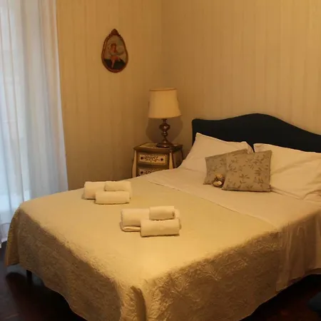 Stendhal 14 Affittacamere Napoli